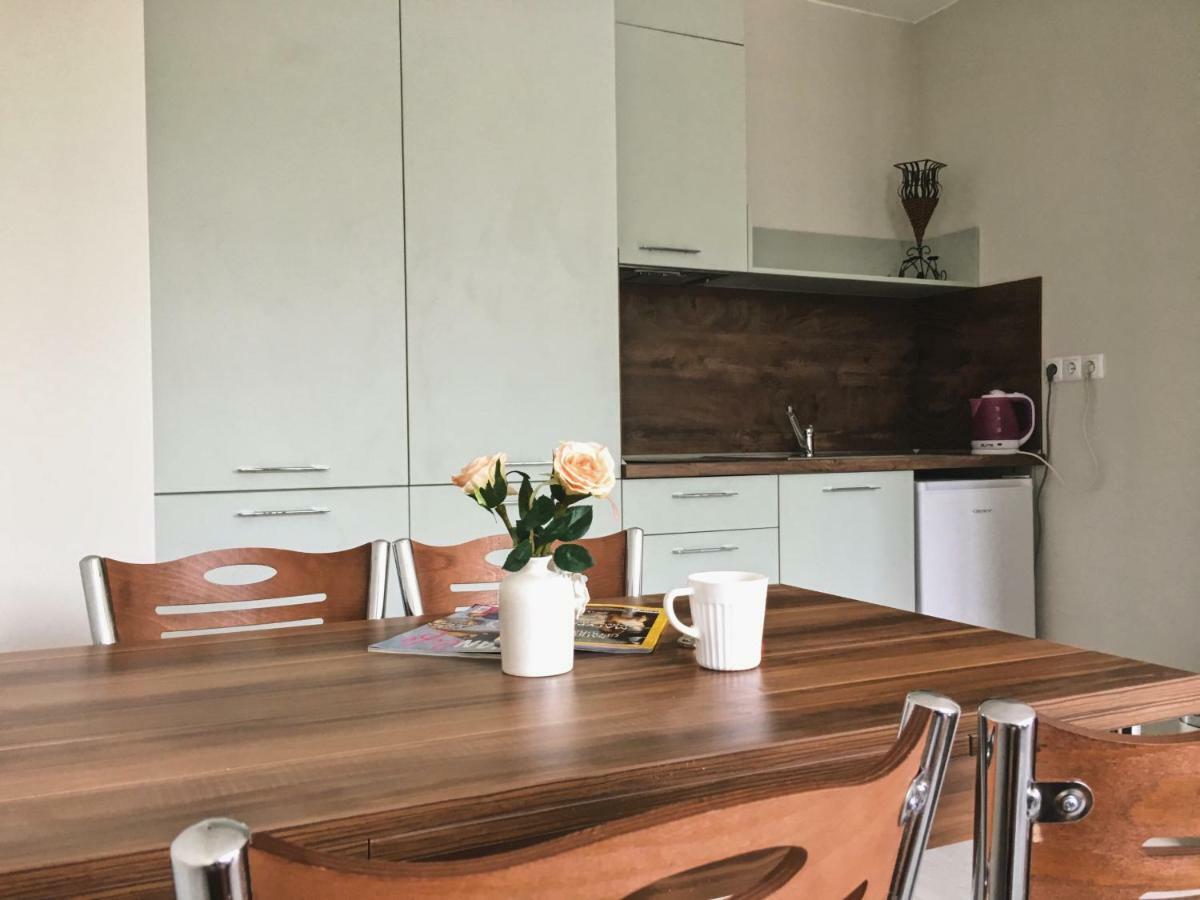 Azzurro Apartment - Ideal For Your Seaside Escape In 부르가스 외부 사진