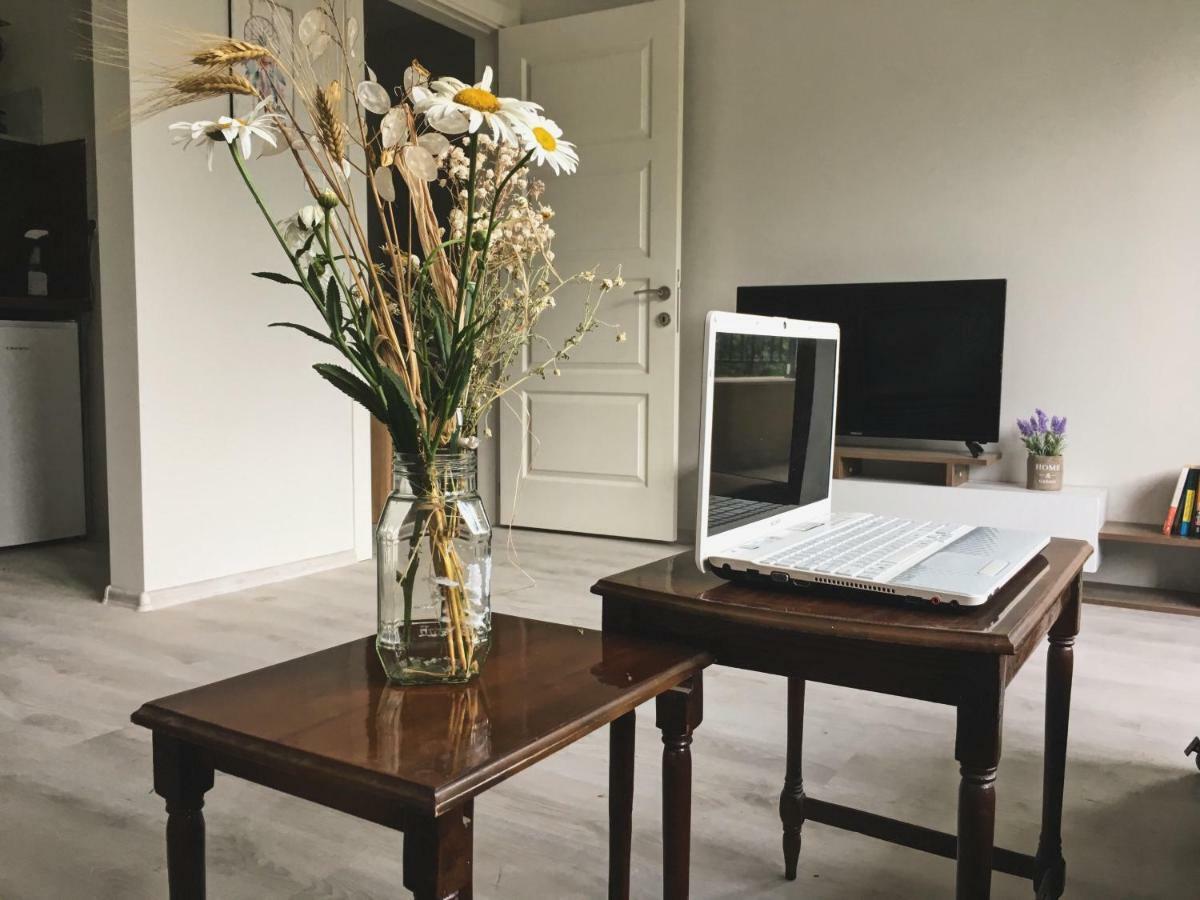 Azzurro Apartment - Ideal For Your Seaside Escape In 부르가스 외부 사진